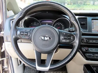 Kia Canival