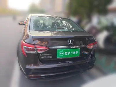 Luxgen 5