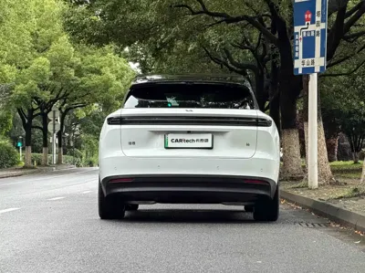Li Auto 理想i6