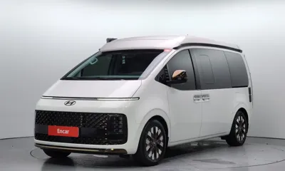 Hyundai Staria