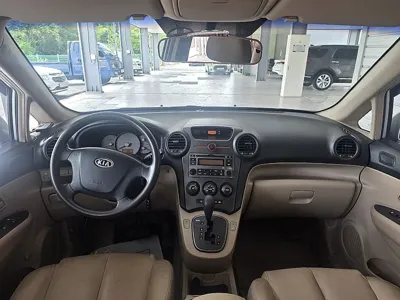 Kia Carens