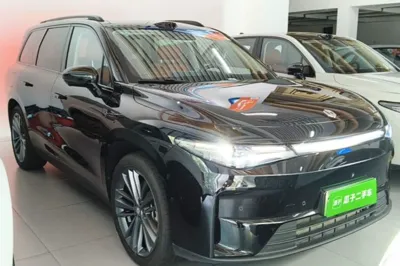 Leapmotor C16