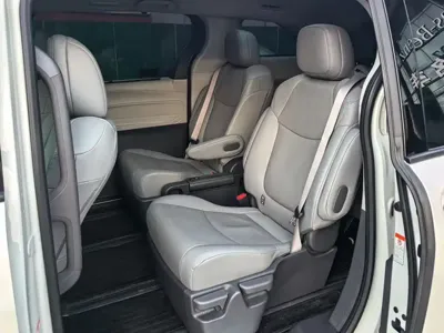 Toyota Granvia