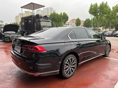 Volkswagen Phideon