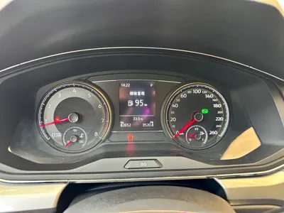 Volkswagen Lamando