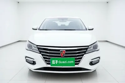 Roewe i5