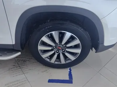 Roewe RX8