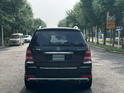 Mercedes-Benz GL-Class