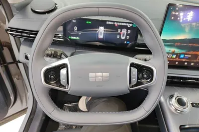Geely Galaxy E5