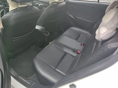 Toyota Yaris L