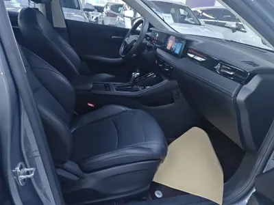Roewe i5