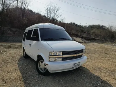 Chevrolet Astro Van