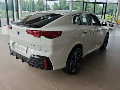 BMW X2 (Import)