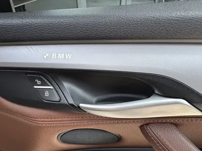 BMW X5 (Import)