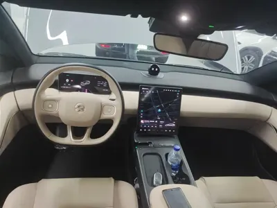 Nio ET5T