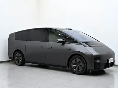 Li Auto Li MEGA