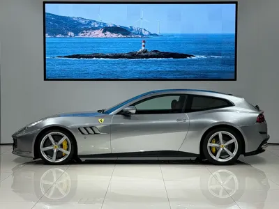 Ferrari GTC4Lusso