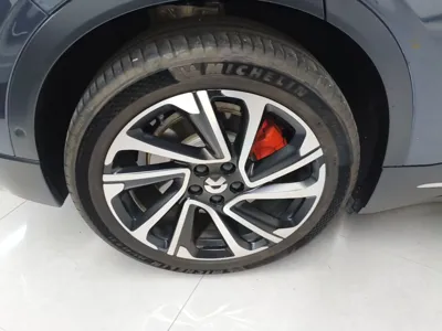 Nio EC6