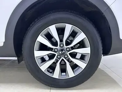 Kia KX7