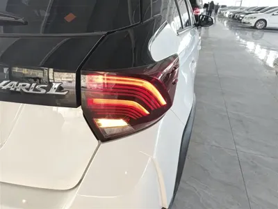 Toyota Yaris L