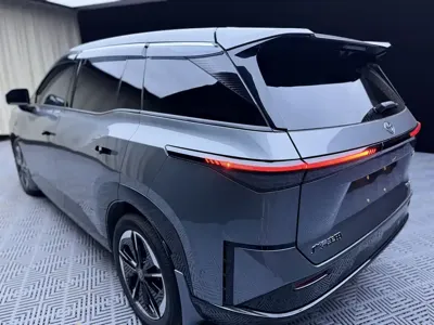 Toyota 铂智3X