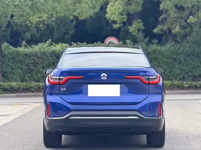 Nio EC6