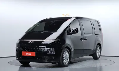 Hyundai Staria