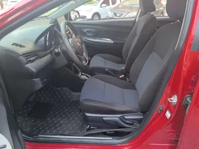 Toyota Yaris L