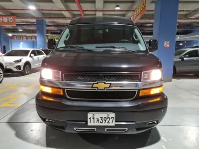 Chevrolet Express Van