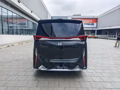Hycan V09