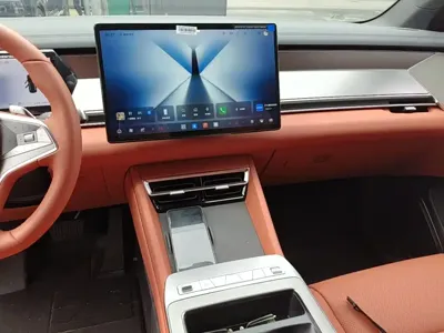 BYD 唐L