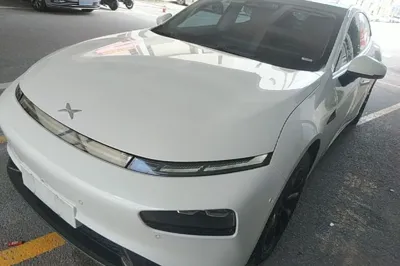 Xpeng P7