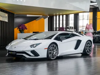 Lamborghini Aventador