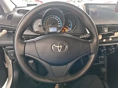 Toyota Yaris L