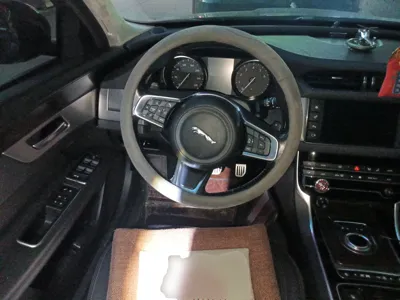 Jaguar XFL