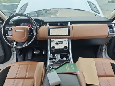 Land Rover Sport