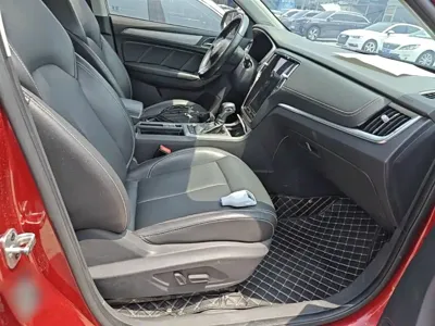 Roewe RX5