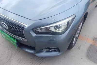 Infiniti Q50L