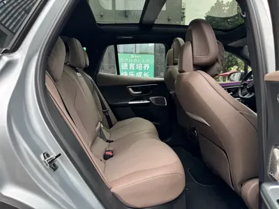 Mercedes-Benz EQE SUV