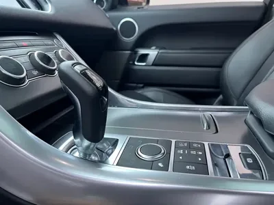 Land Rover Sport