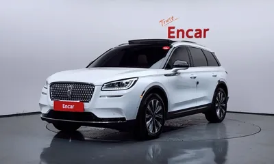 Lincoln Corsair