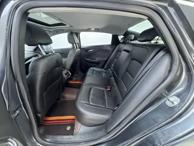 Chevrolet Malibu XL