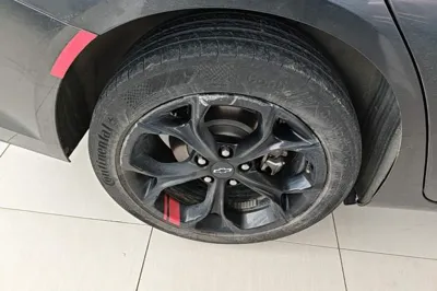 Chevrolet Malibu XL