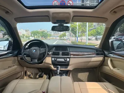BMW X5 (Import)