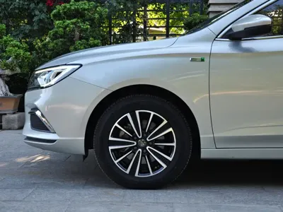 Roewe ei5