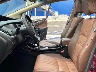 Honda Jade