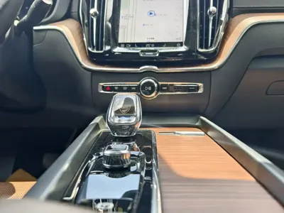Volvo XC60 PHEV