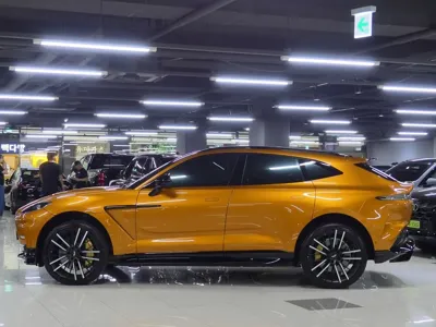 Astonmartin DBX