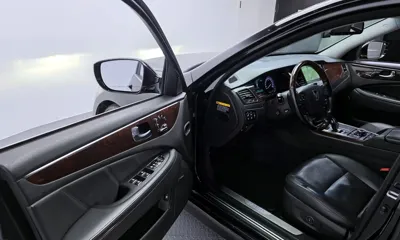 Hyundai Equus