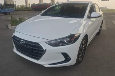 Hyundai Elantra (6th Generation